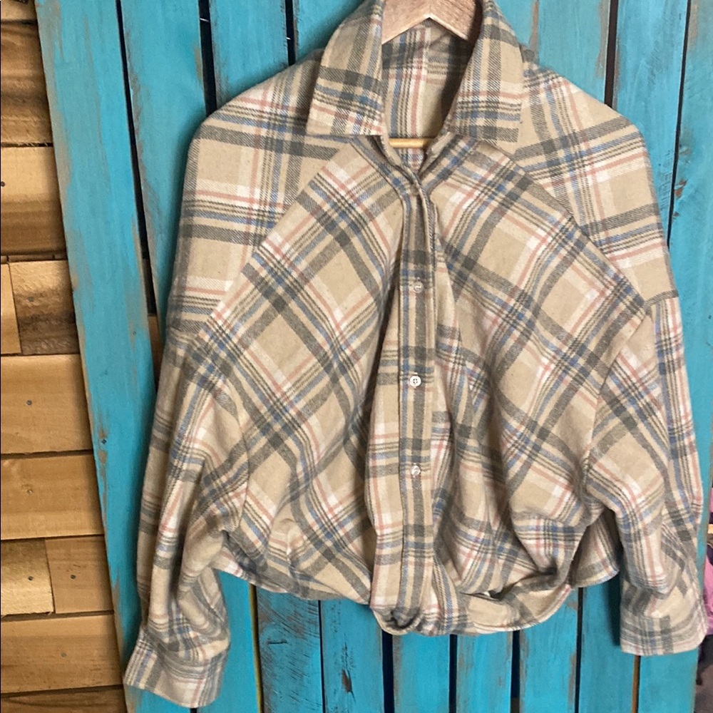 MABLE pullover Beige, Gray, Blue and Red Plaid flannel Shirt size XL